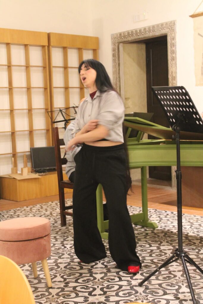 Concetta Gagliotta, mezzosoprano, ritratto in concerto